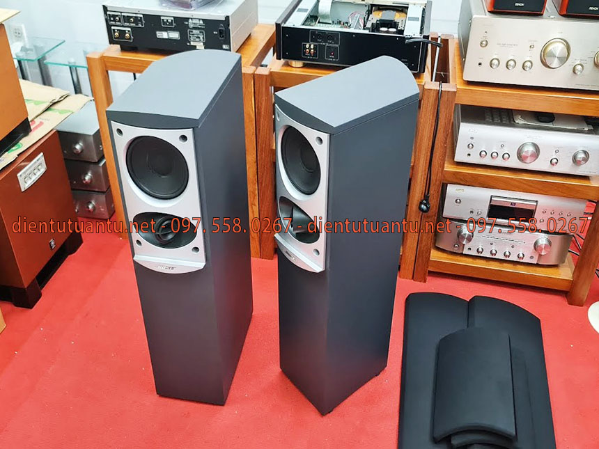 Loa Bose 601 seri IV